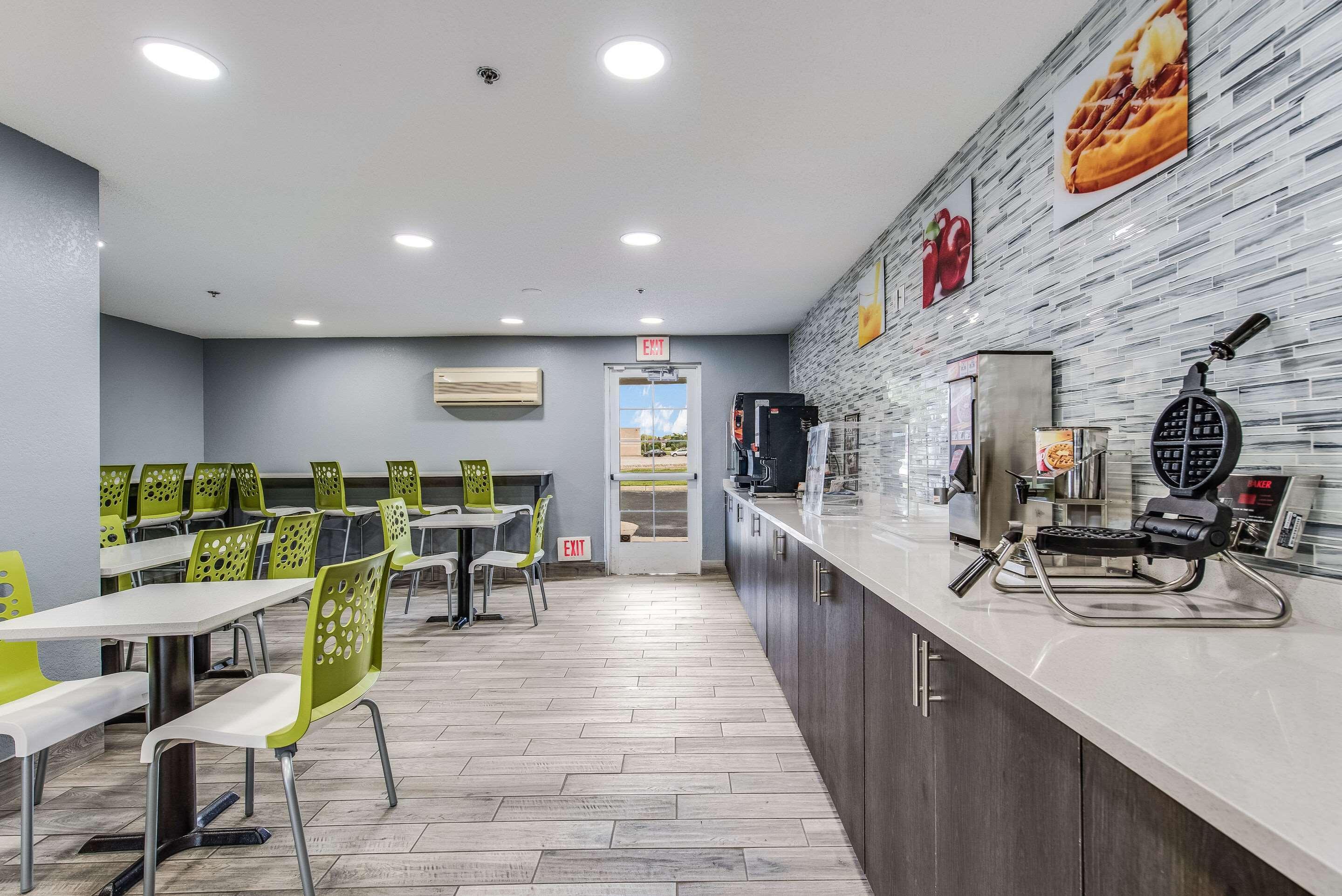 Quality Inn Owatonna Near Medical Center Buitenkant foto
